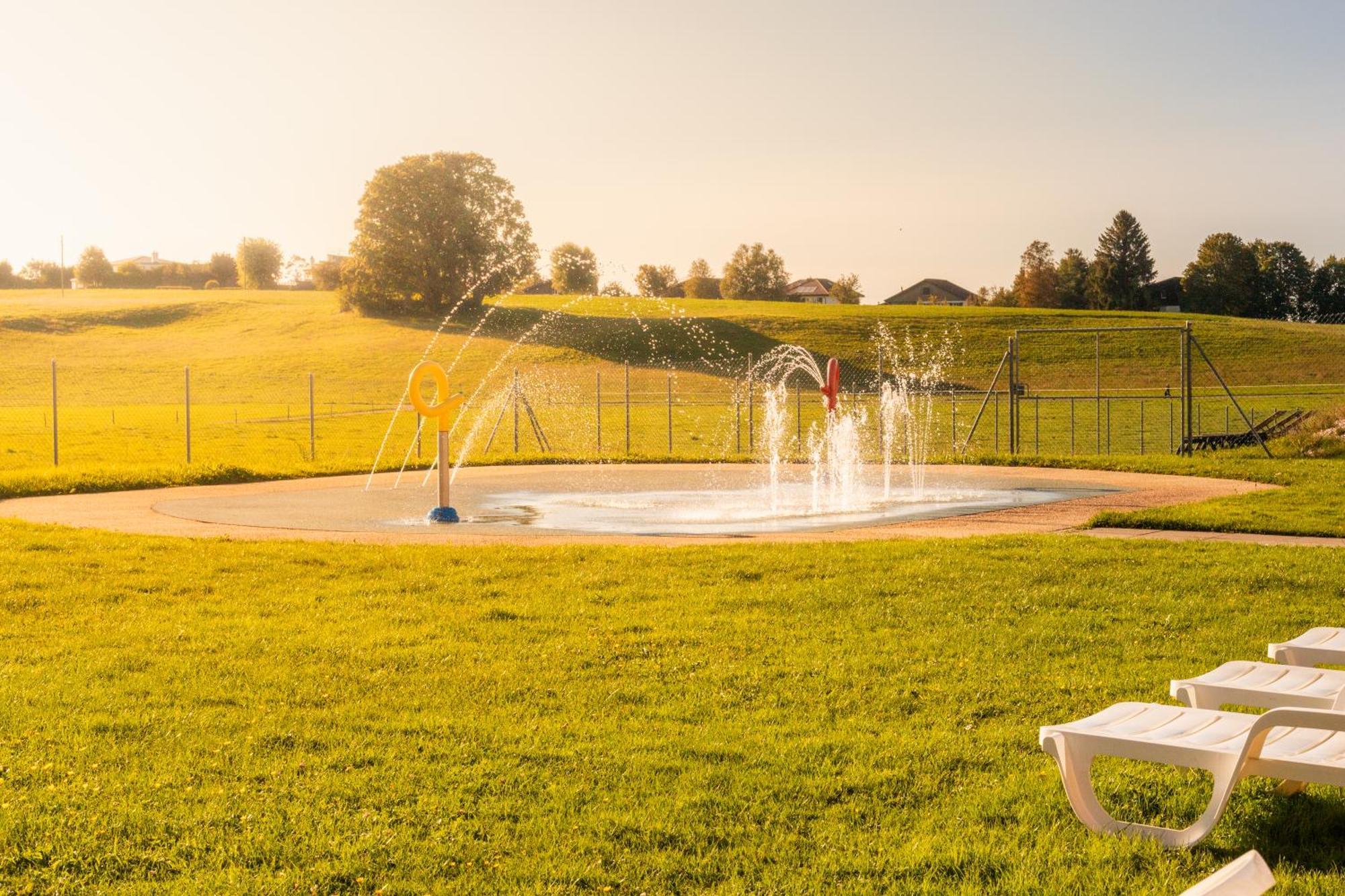 Jura Sport & Spa Resort Saignelégier Exterior foto